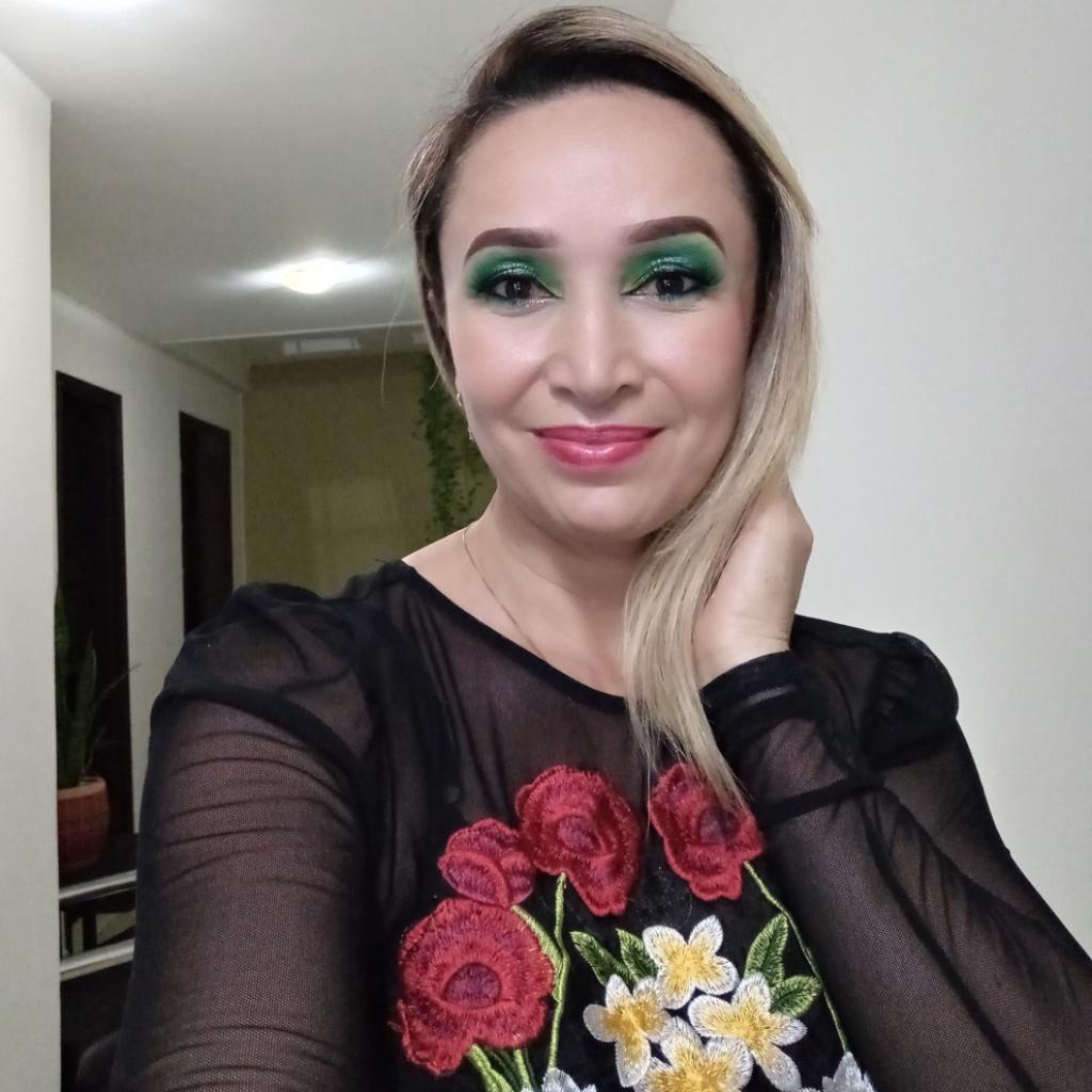 Alexandra Alexandra